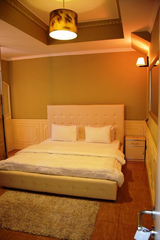 Hotel Eagle Tirana Eksteriør billede