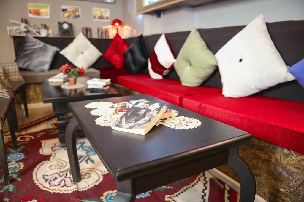 Hotel Eagle Tirana Eksteriør billede