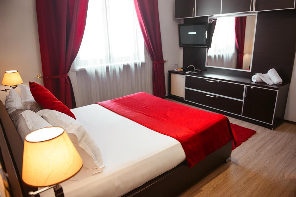 Hotel Eagle Tirana Eksteriør billede