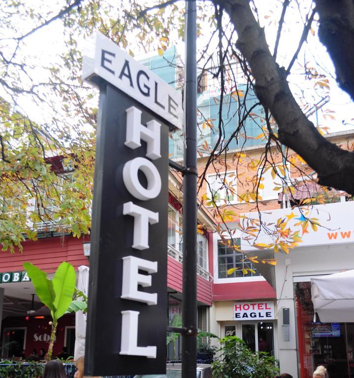 Hotel Eagle Tirana Værelse billede