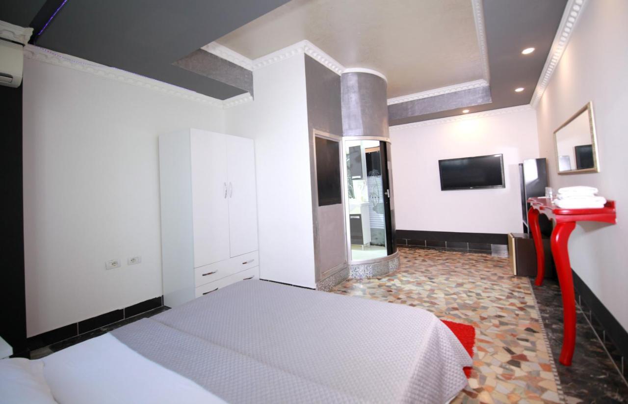 Hotel Eagle Tirana Eksteriør billede