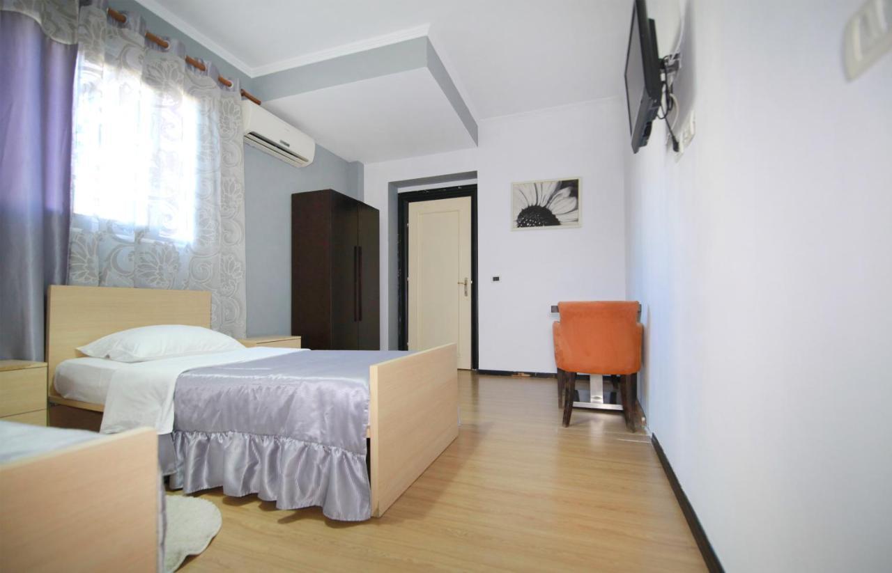 Hotel Eagle Tirana Eksteriør billede