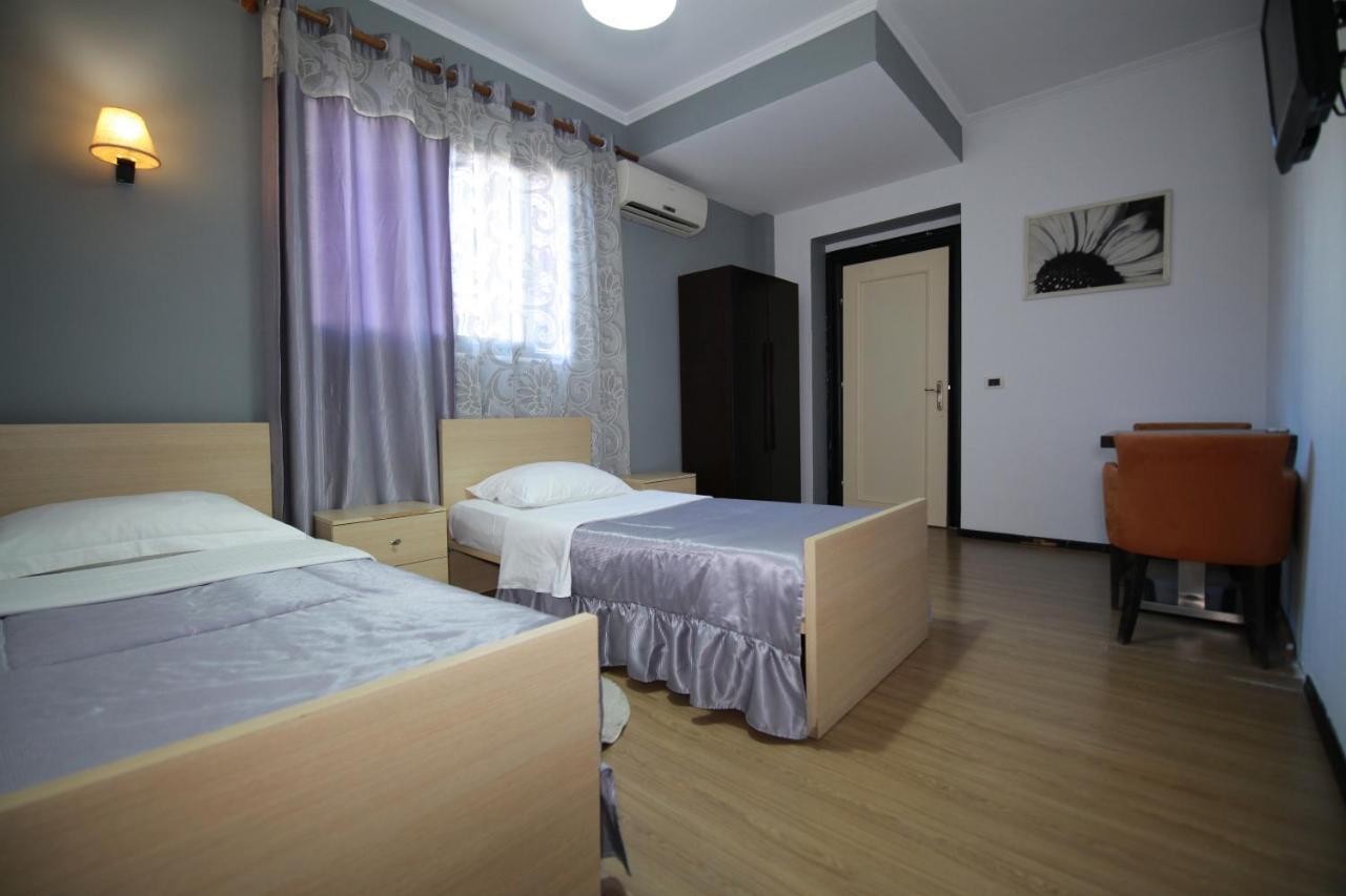 Hotel Eagle Tirana Eksteriør billede